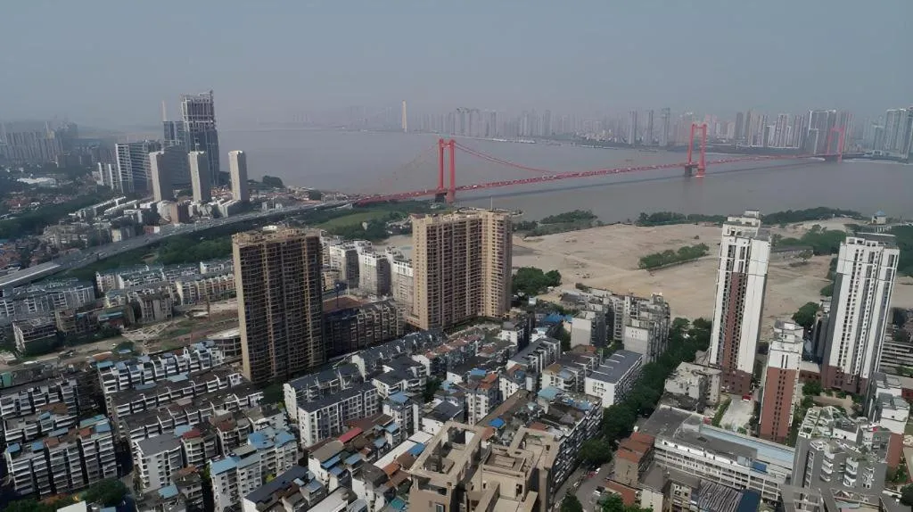 Borrman Hotel Wuhan Yellow Crane Tower Fuxing Road Metro Station