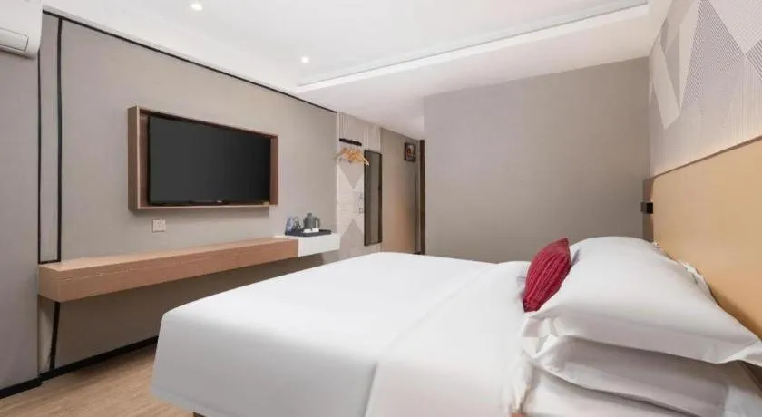 Bed in Borrman Hotel Wuhan Yellow Crane Tower Fuxing Road Metro Station