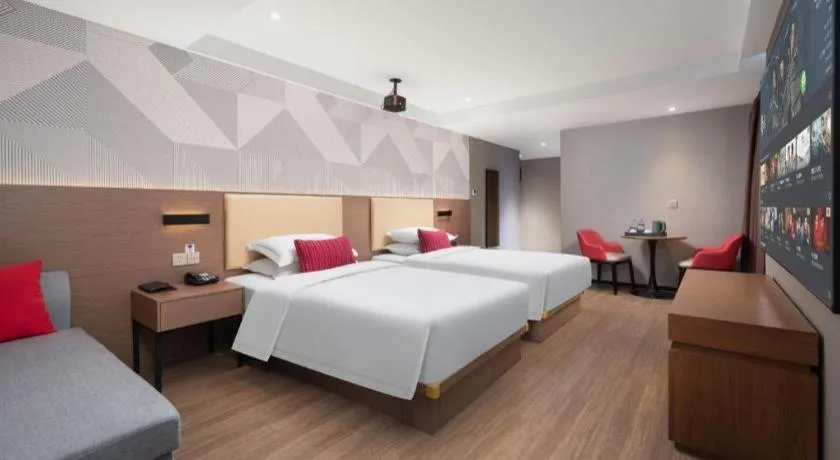 Bed in Borrman Hotel Wuhan Yellow Crane Tower Fuxing Road Metro Station