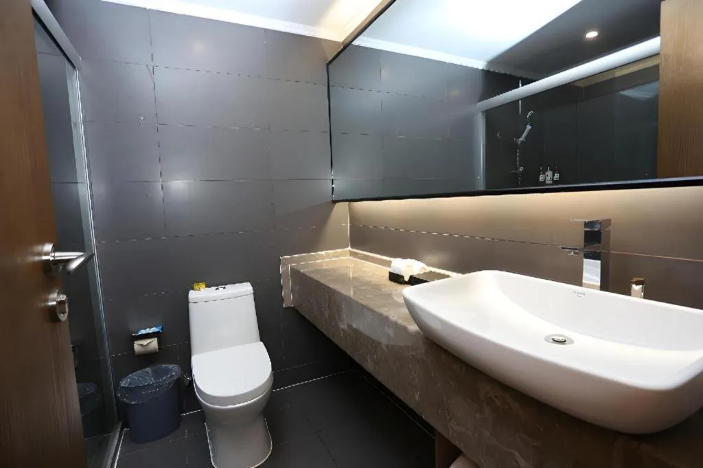 Borrman Hotel Wuhan Yellow Crane Tower Fuxing Road Metro Station