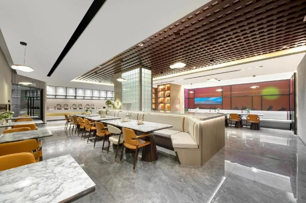 Atour Hotel Urumqi Municipal Government Nanhu People's Square