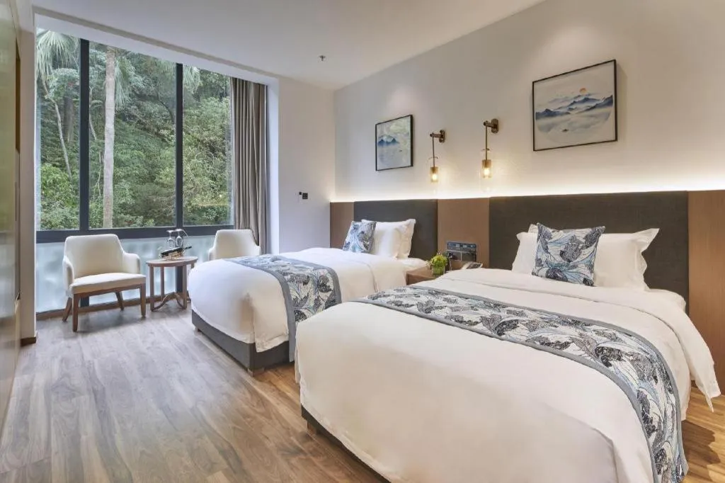 Bed in Guangdong Hot Spring Hotel