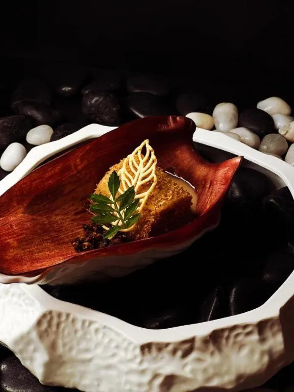 The Globe Hotel, Bar & Restaurant