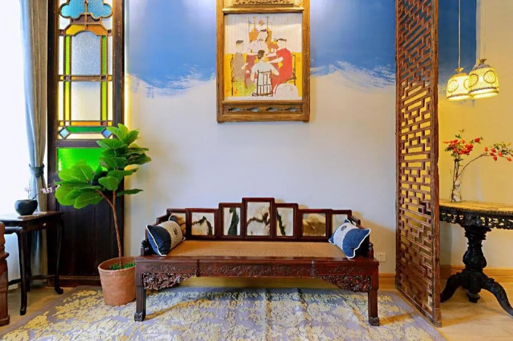 Origin Antique House and Hotel