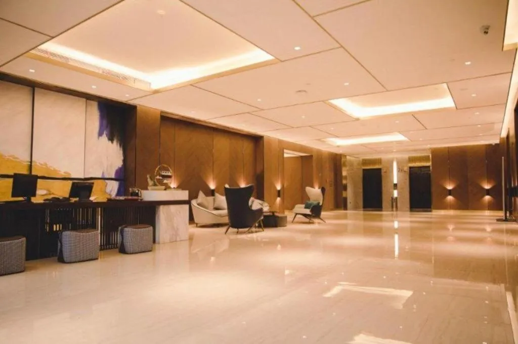 Yinhu Junyi Hotel（Wildlife Park）