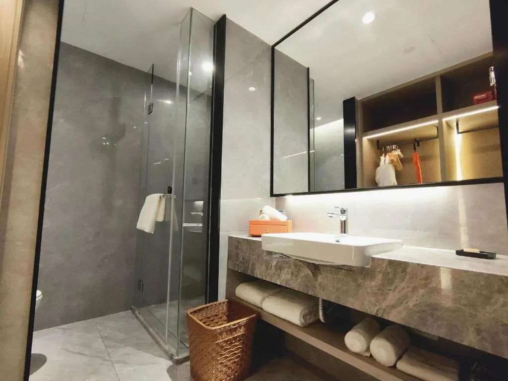 Yinhu Junyi Hotel（Wildlife Park）