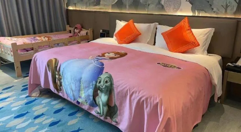 Bed in Yinhu Junyi Hotel（Wildlife Park）