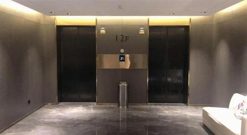 Yinhu Junyi Hotel（Wildlife Park）