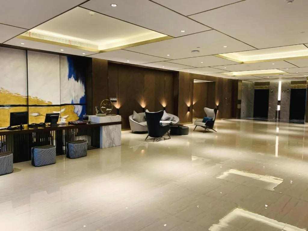 Yinhu Junyi Hotel（Wildlife Park）