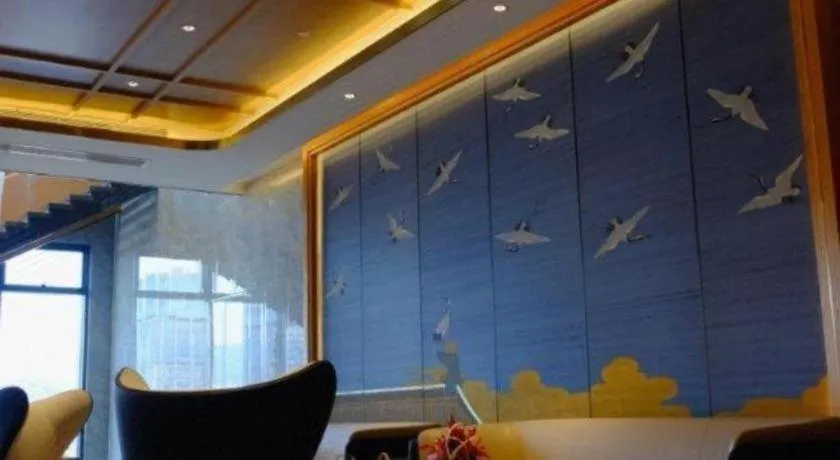 Yinhu Junyi Hotel（Wildlife Park）