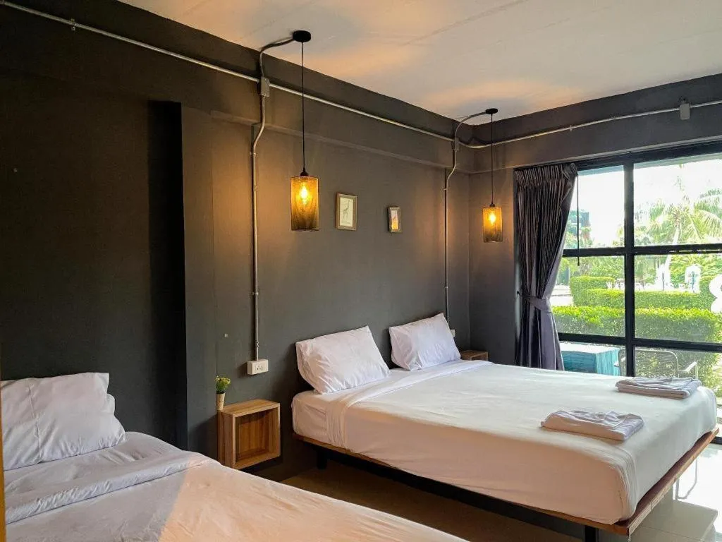 Bed in Warehouse18 Pool Cafe Resort