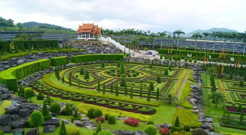 EAST SEA PARADISE HOTEL