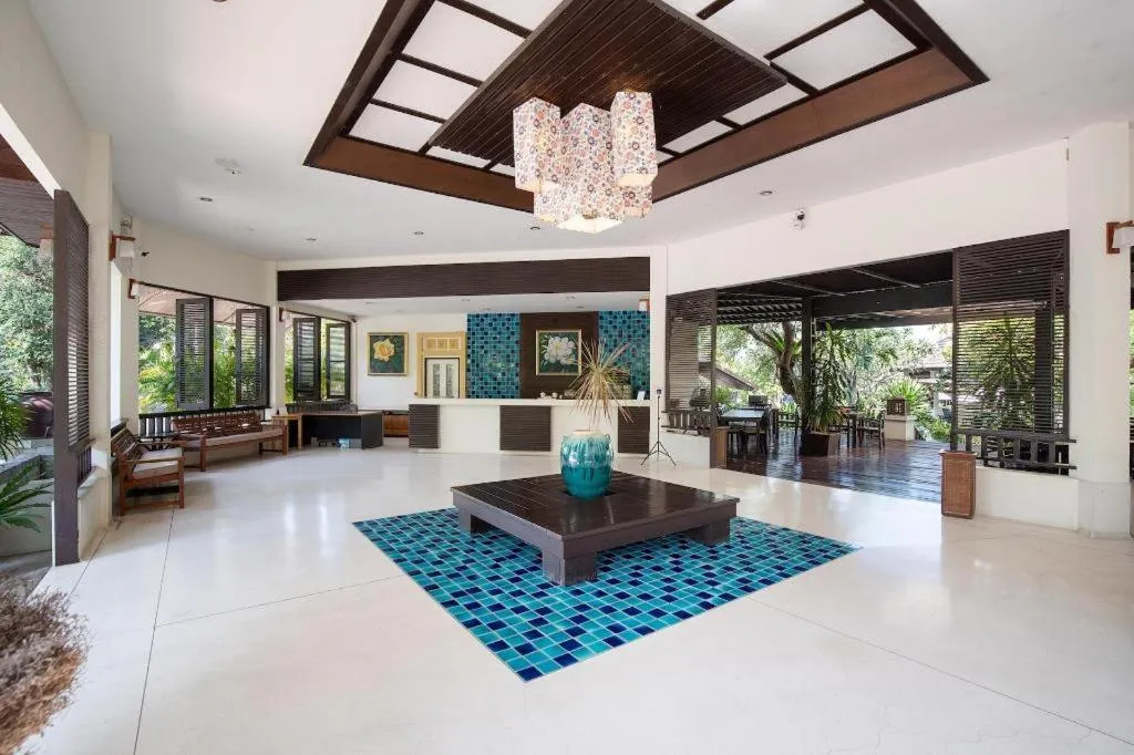 EAST SEA PARADISE HOTEL