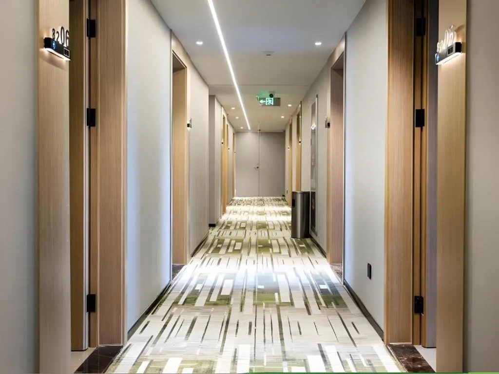 Bed in GreenTree Inn Express Bengbu Mohekou Town