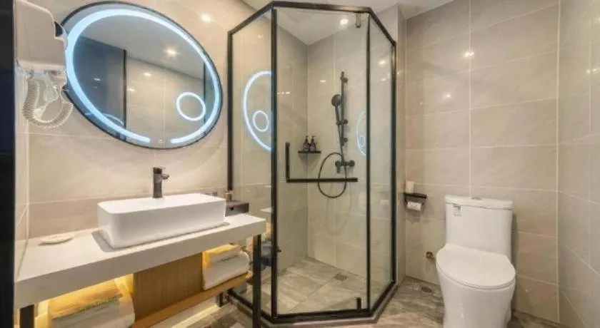 GreenTree Inn Express Qingdao Jiaodong International Airport