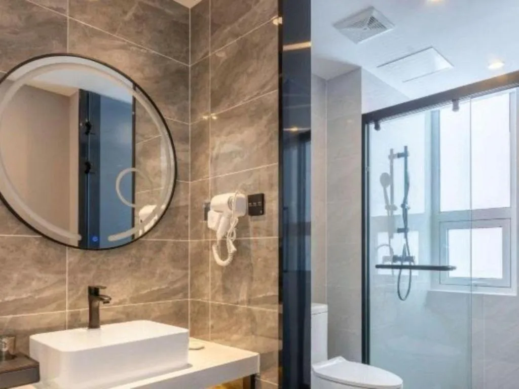 GreenTree Inn Express Qingdao Jiaodong International Airport