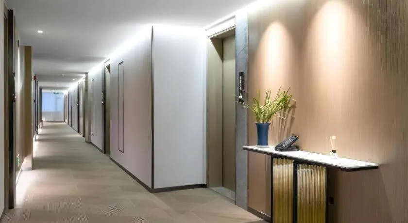 GYA Hotel Taiyuan Jinyang Street Grand Shanxi Hospital