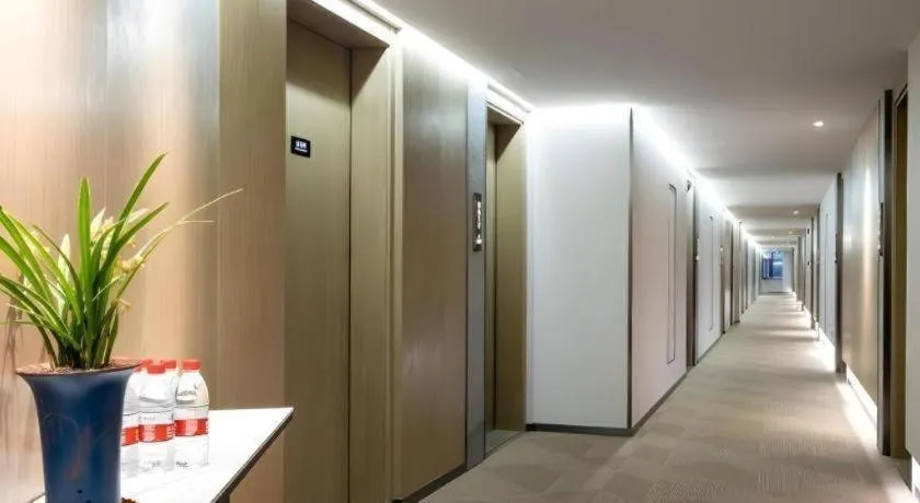 GYA Hotel Taiyuan Jinyang Street Grand Shanxi Hospital