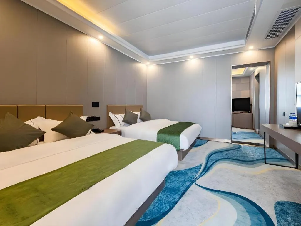 Bed in GELI Kunming North Railway Station Zoo