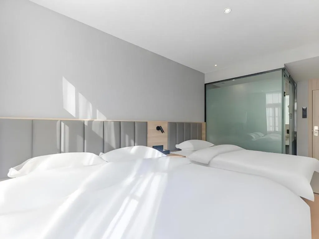 Bed in Shell Hotel Hefei Provincial Hospital