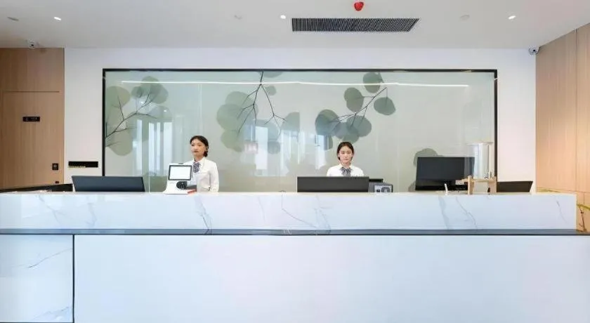 GreenTree Inn Jinan West Station Exhibition Center