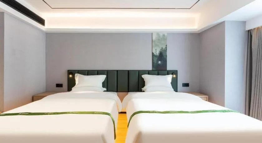 Bed in GreenTree Inn Jinan West Station Exhibition Center