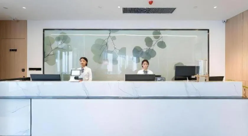 GreenTree Inn Jinan West Station Exhibition Center