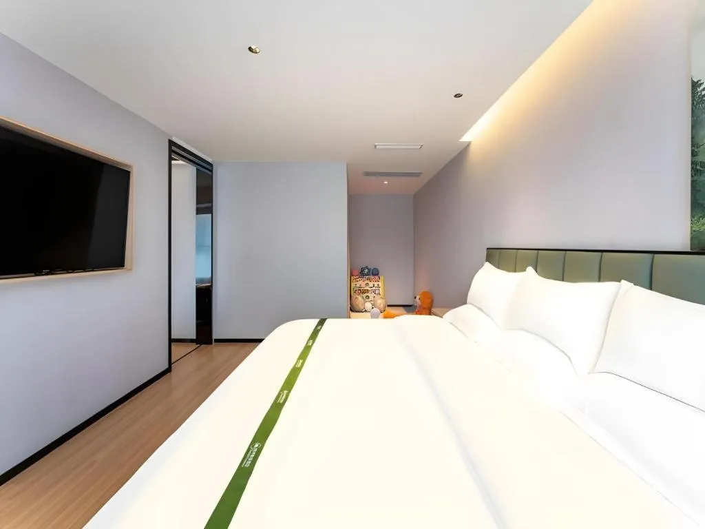 Bed in GreenTree Inn Jinan West Station Exhibition Center