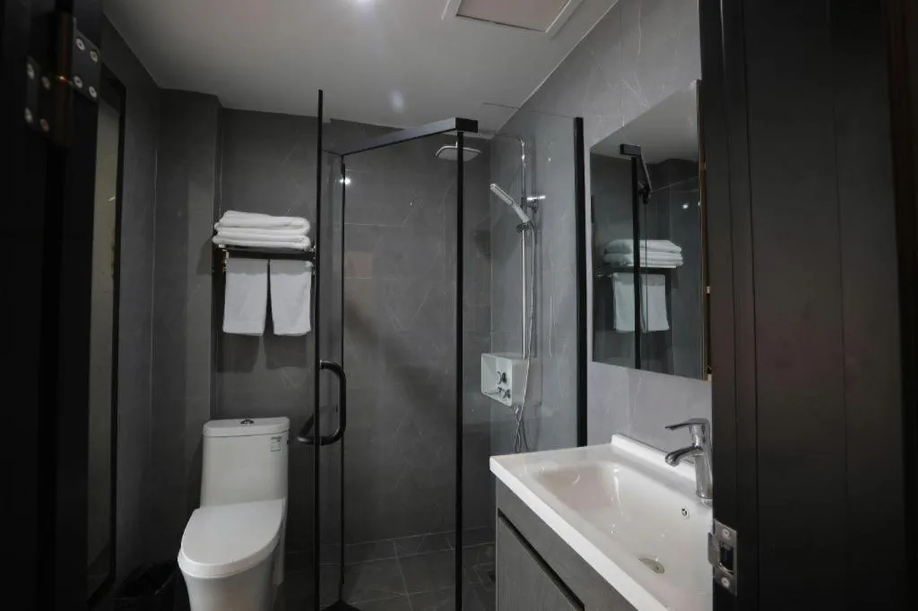 GELI Hotel Huainan Railway Station Sports Center