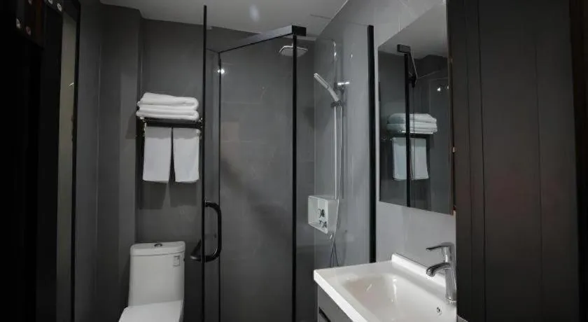 GELI Hotel Huainan Railway Station Sports Center