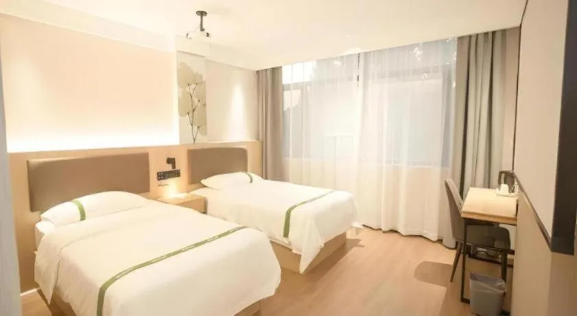 Bed in GreenTree Inn Express Hefei City Bus Station