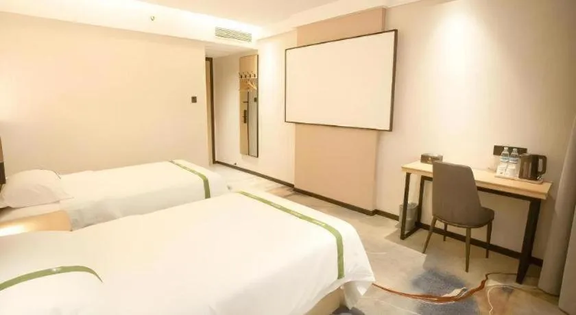 Bed in GreenTree Inn Express Hefei City Bus Station