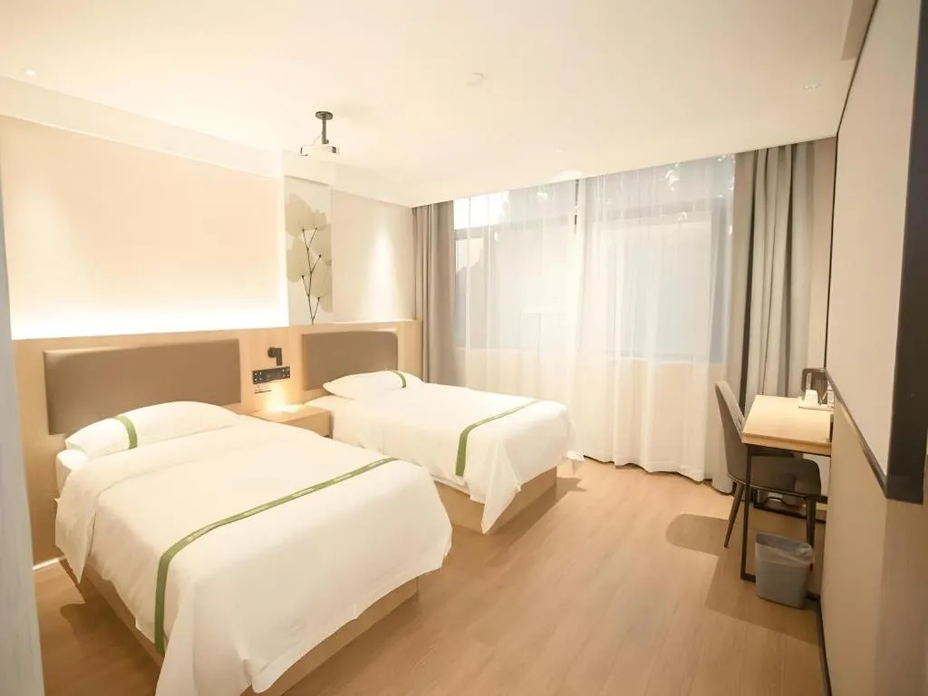 Bed in GreenTree Inn Express Hefei City Bus Station