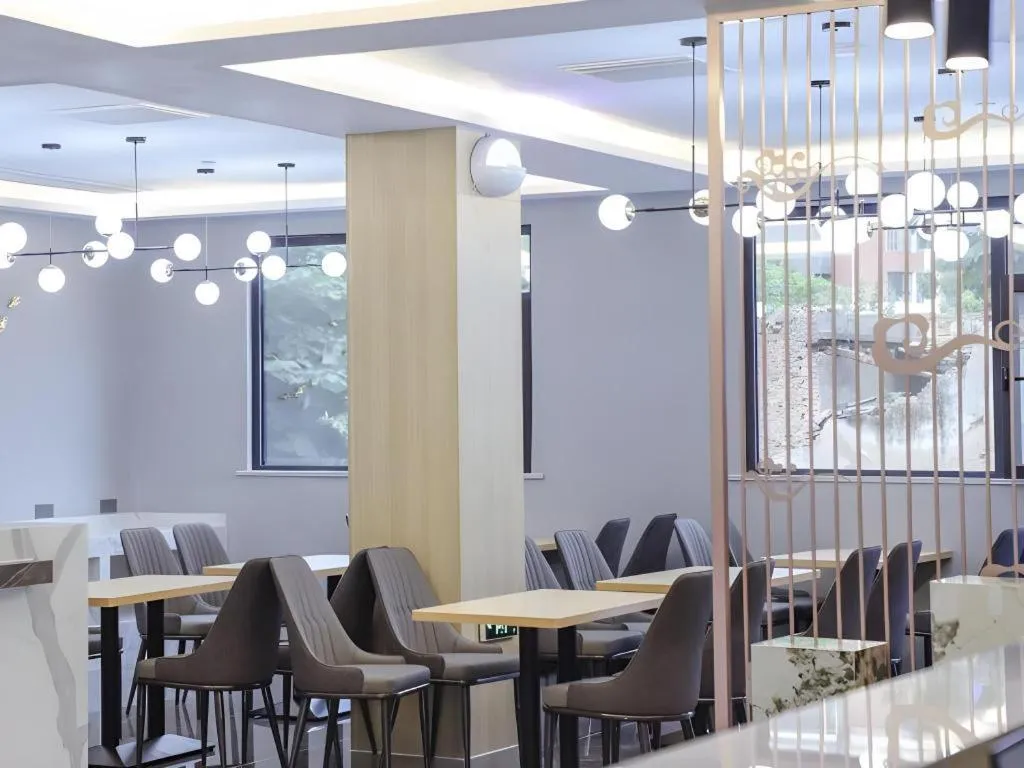 GreenTree Inn Express Hefei City Bus Station