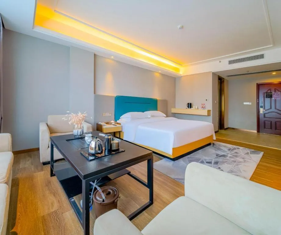 Bed in Cheermay Hotels