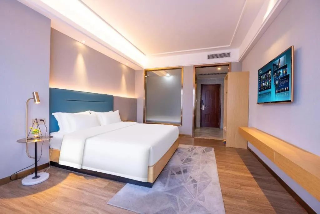 Bed in Cheermay Hotels