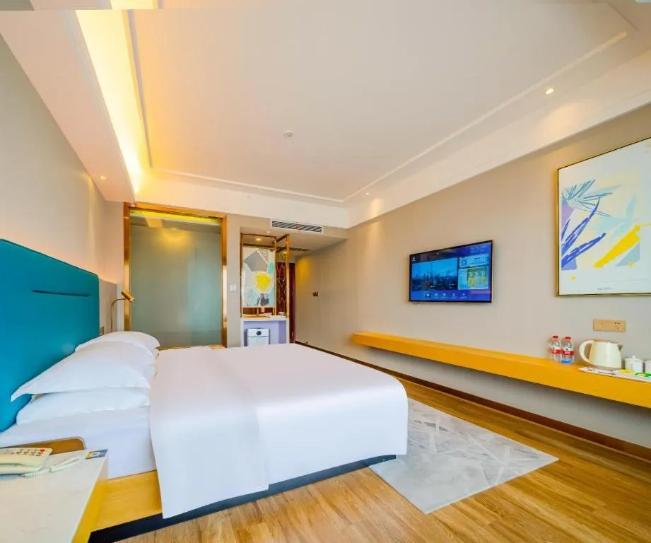 Bed in Cheermay Hotels