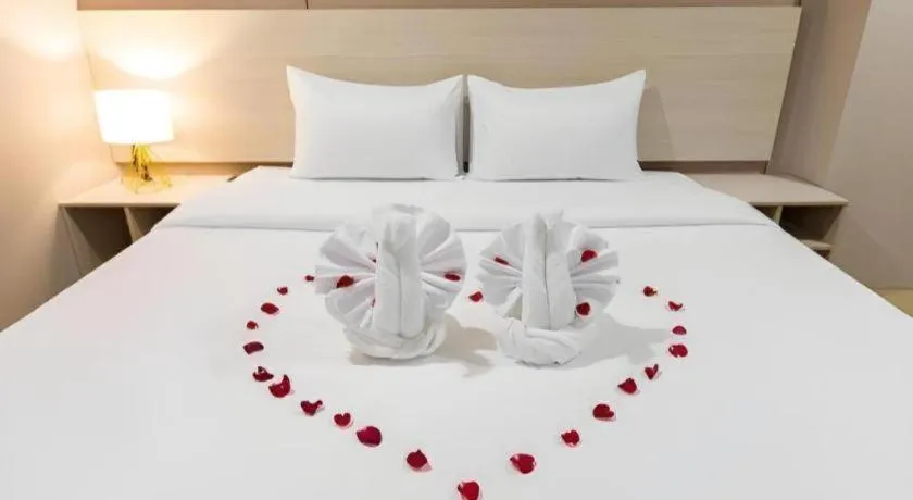 Bed in The Queen Palace