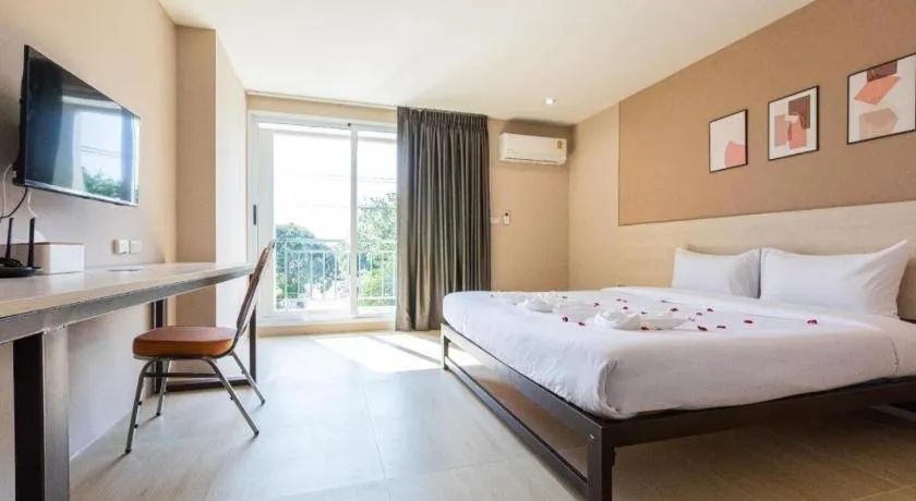 Bed in The Queen Palace