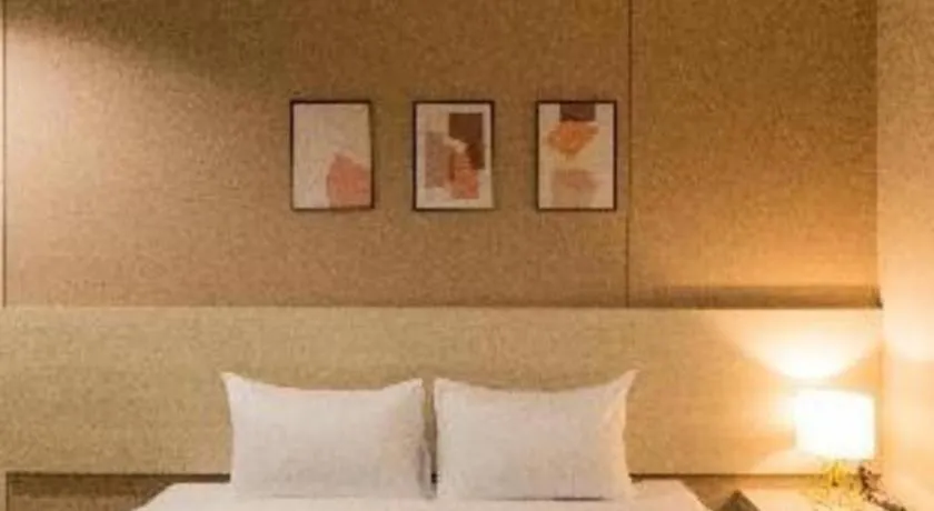 Bed in The Queen Palace