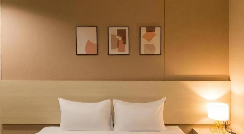 Bed in The Queen Palace