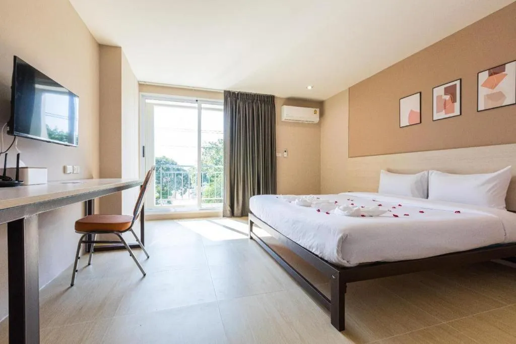 Bed in The Queen Palace