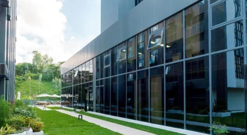 AMIGO migo Sleeping Hotel (mission hills)