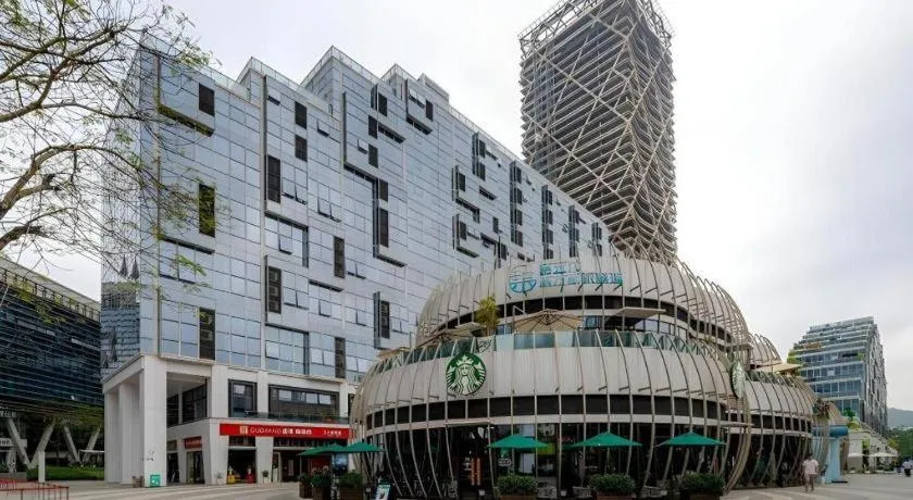 F-TOWN Fangtang Hotel (Shenzhen Longgang Tian'an Digital City Huanggekeng Subway Station)