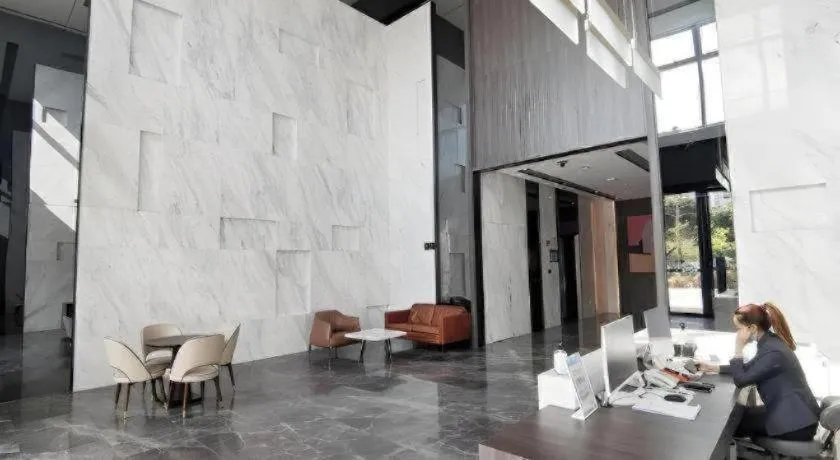 F-TOWN Fangtang Hotel (Shenzhen Longgang Tian'an Digital City Huanggekeng Subway Station)