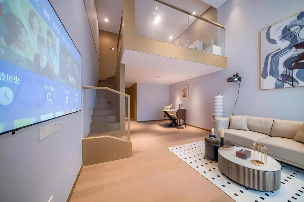 F-TOWN Fangtang Hotel (Shenzhen Longgang Tian'an Digital City Huanggekeng Subway Station)