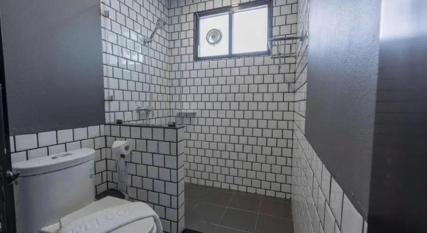 B2 Surat Thani Boutique & Budget Hotel