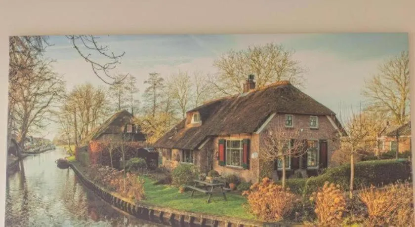 B2 Surat Thani Boutique & Budget Hotel