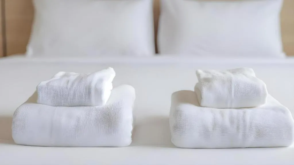 Bed in B2 Surat Thani Boutique & Budget Hotel