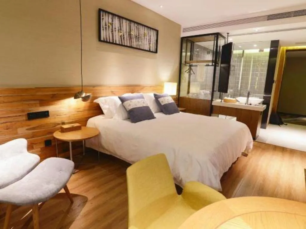 Bed in Yiqi Ecological Art Hotel Hangzhou Xixi Wetland Park Branch